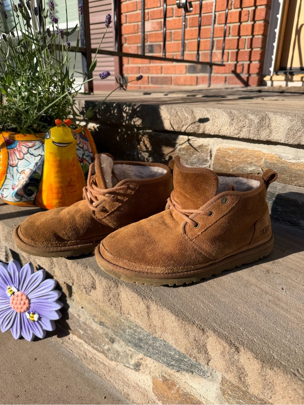 UGG Chestnut Suede Chukka Boots - Women's Size 8 - USED